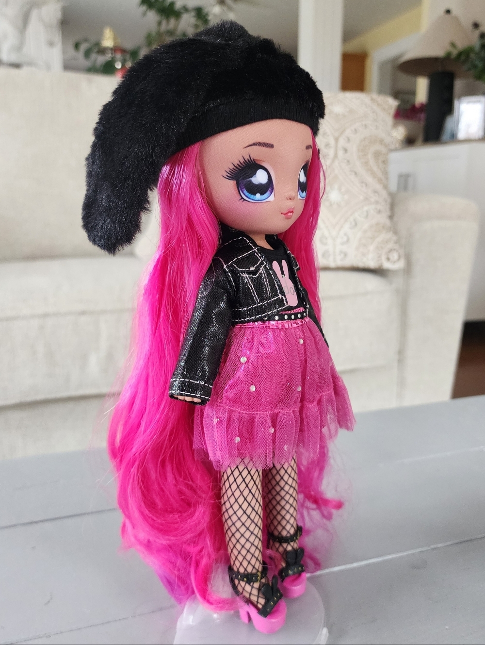 🐰 Na Na Na Surprise Teen Doll Pink Black Bunny Alex Heart ultimate surprise - Picture 2 of 7